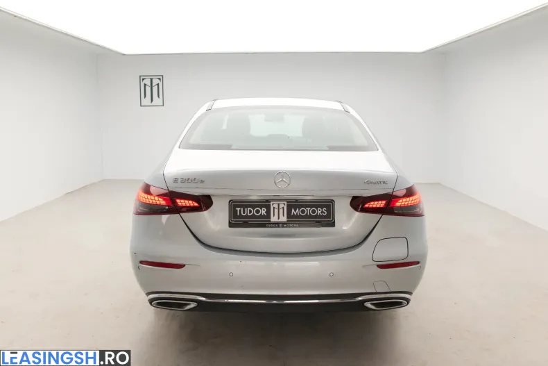 Mercedes-Benz E din 2022 cu 37.619 km - oferta MER255616 - foto 6