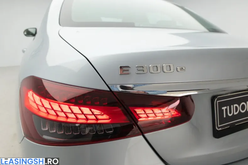 Mercedes-Benz E din 2022 cu 37.619 km - oferta MER255616 - foto 15