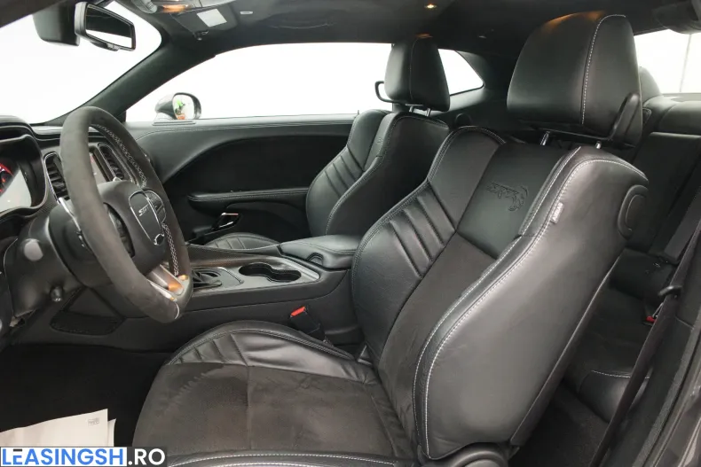 Dodge Challenger din 2023 cu 8.315 km - oferta DOD255618 - foto 12