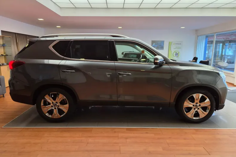 Ssangyong REXTON din 2023 cu 48.850 km - oferta SSA255620 - foto 4