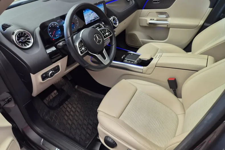 Mercedes-Benz GLA din 2022 cu 64.400 km - oferta MER255621 - foto 9