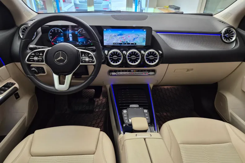 Mercedes-Benz GLA din 2022 cu 64.400 km - oferta MER255621 - foto 12