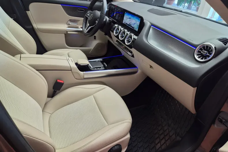 Mercedes-Benz GLA din 2022 cu 64.400 km - oferta MER255621 - foto 18