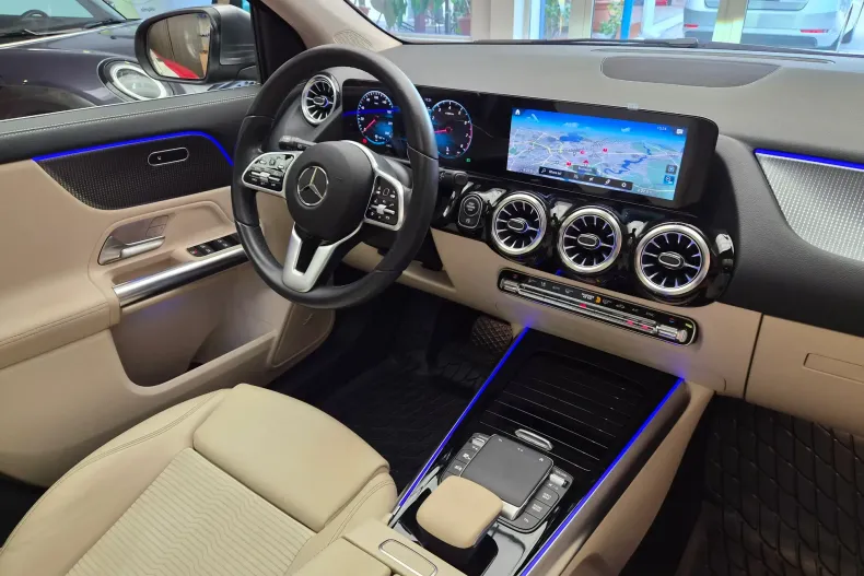 Mercedes-Benz GLA din 2022 cu 64.400 km - oferta MER255621 - foto 19