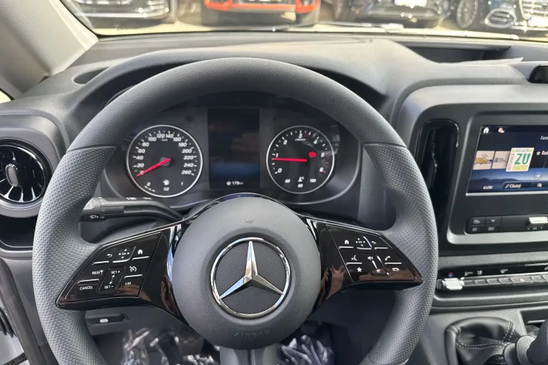 Mercedes-Benz Vito din 2026 cu 2 km - oferta MER255626 - foto 10