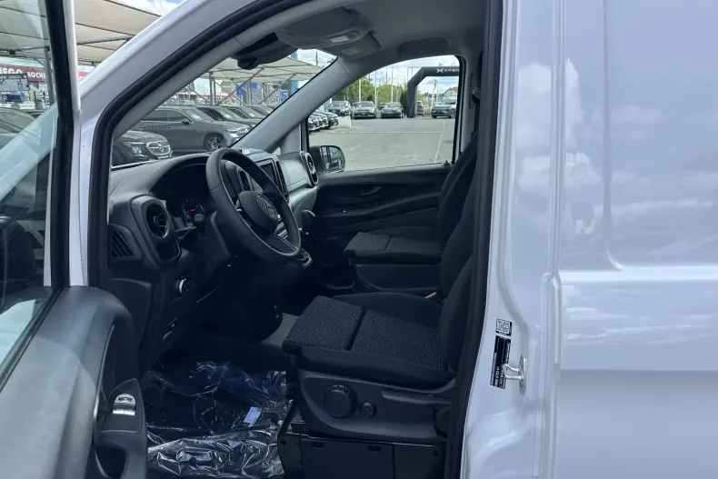 Mercedes-Benz Vito din 2026 cu 2 km - oferta MER255626 - foto 13