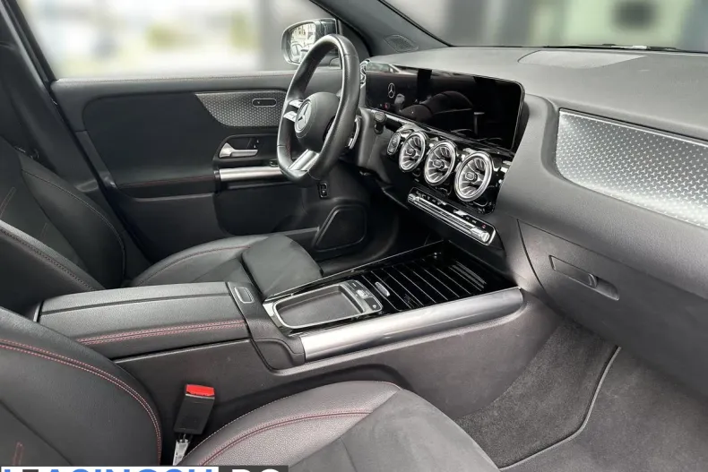 Mercedes-Benz GLA din 2024 cu 32.590 km - oferta MER255627 - foto 13