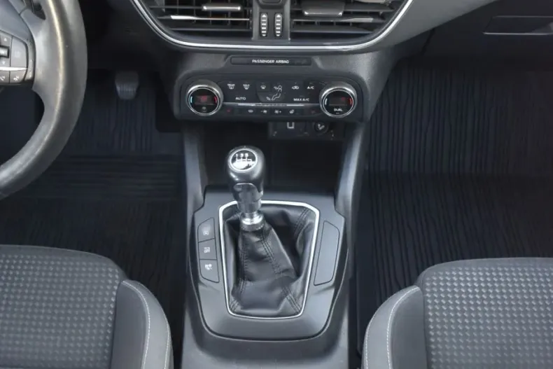 Ford Focus din 2020 cu 78.497 km - oferta FOR255628 - foto 24