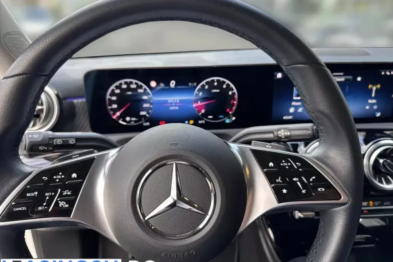 Mercedes-Benz A 180 (Clasa A) din 2024 cu 16.916 km - oferta MER255634 - foto 10