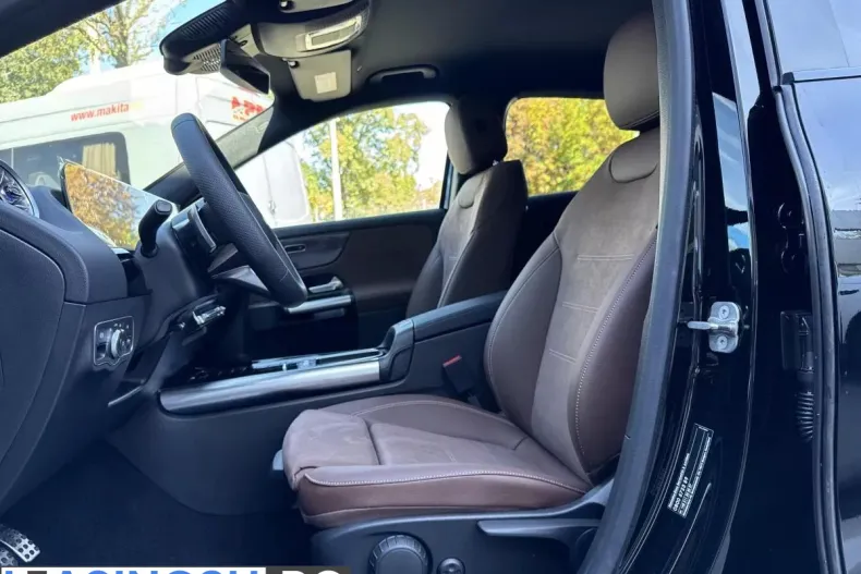 Mercedes-Benz GLA din 2024 cu 14.556 km - oferta MER255636 - foto 12