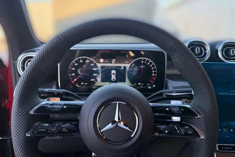 Mercedes-Benz GLC Coupe din 2026 cu 10 km - oferta MER255647 - foto 10