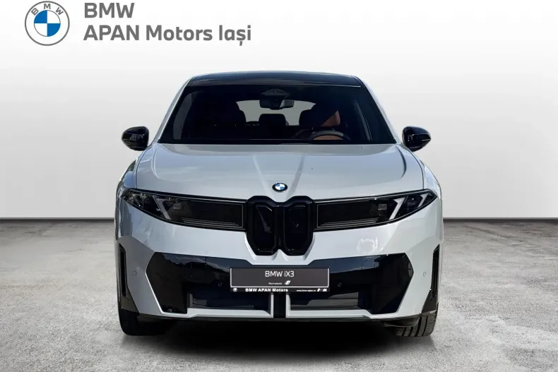 BMW iX3 (Seria X) din 2026 cu 9.000 km - oferta BMW255664 - foto 2