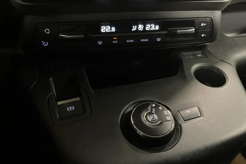 Citroën Berlingo din 2021 cu 83.586 km - oferta CIT255669 - foto 17