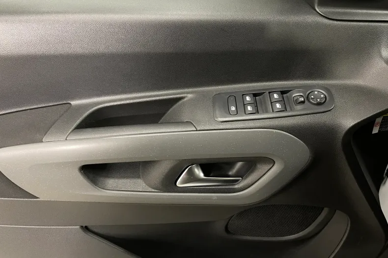Citroën Berlingo din 2021 cu 83.586 km - oferta CIT255669 - foto 20
