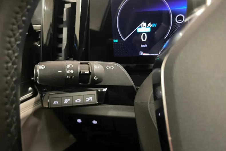 Renault Espace din 2024 cu 89.632 km - oferta REN255670 - foto 30