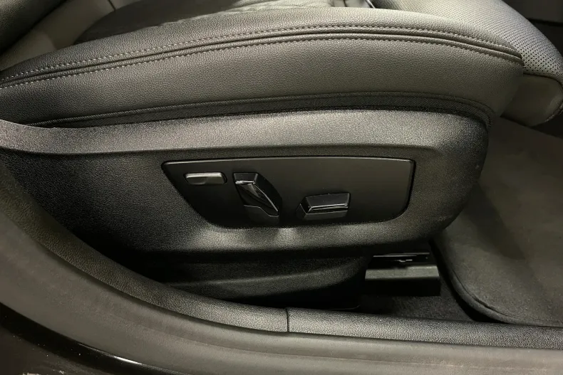 BMW 520 (Seria 5) din 2021 cu 150.000 km - oferta BMW255676 - foto 29