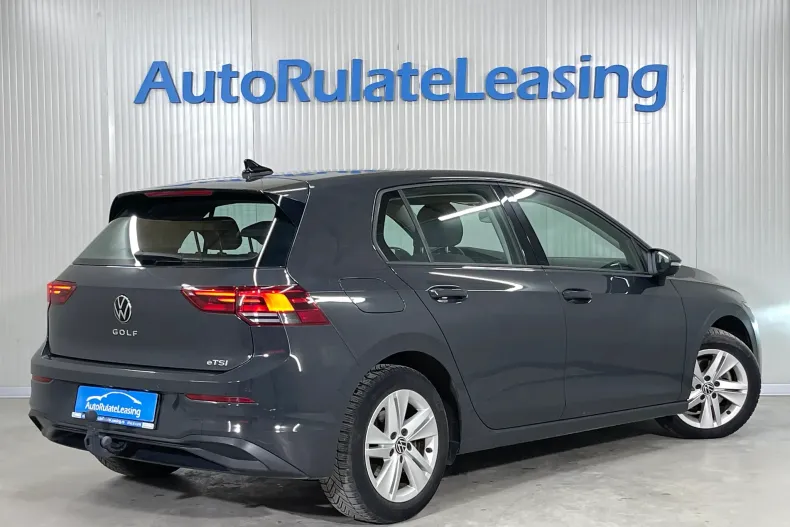 Volkswagen Golf din 2022 cu 65.988 km - oferta VOL255680 - foto 3