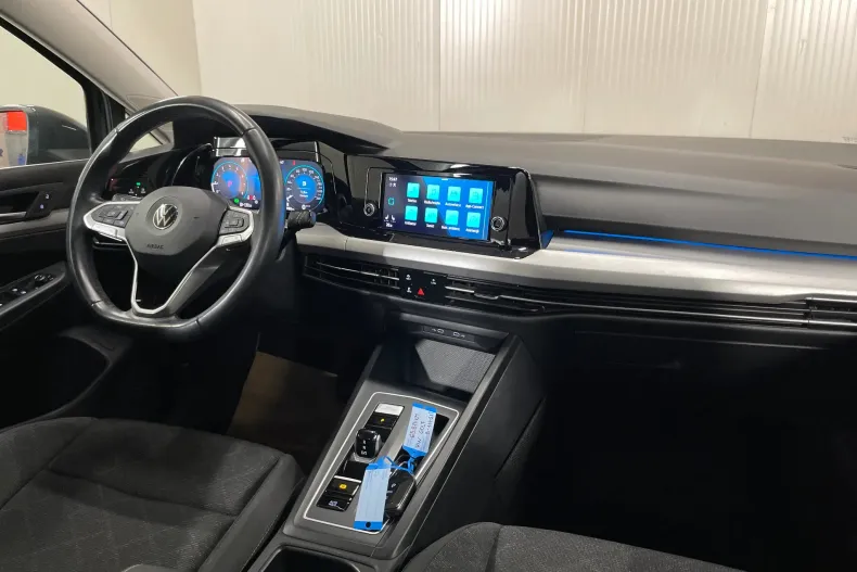 Volkswagen Golf din 2022 cu 65.988 km - oferta VOL255680 - foto 9