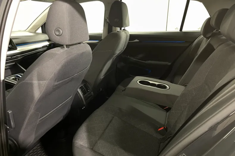 Volkswagen Golf din 2022 cu 65.988 km - oferta VOL255680 - foto 12