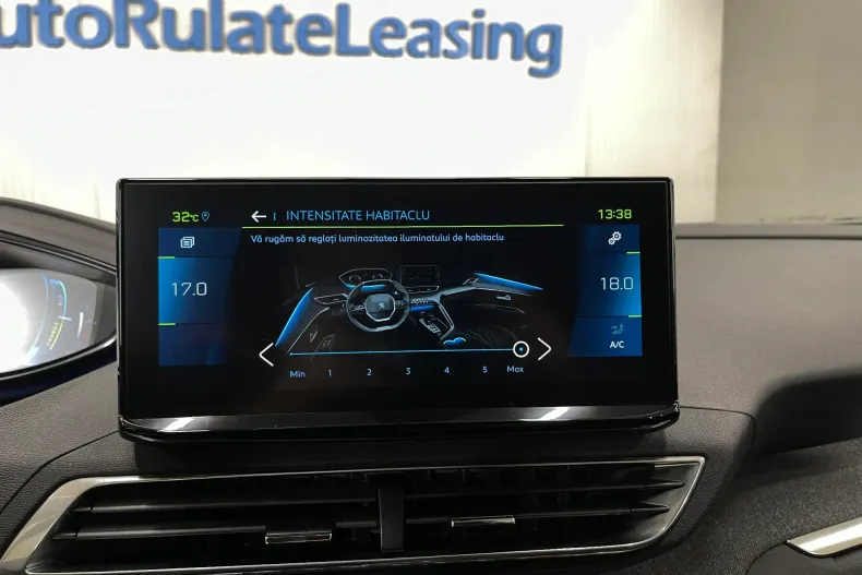 Peugeot 3008 din 2021 cu 66.390 km - oferta PEU255681 - foto 21