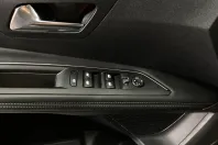 Peugeot 3008 din 2021 cu 66.390 km - oferta PEU255681 - foto 25