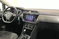 Volkswagen Touran din 2022 cu 42.236 km - oferta VOL255682 - foto 8