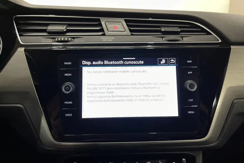 Volkswagen Touran din 2022 cu 42.236 km - oferta VOL255682 - foto 16