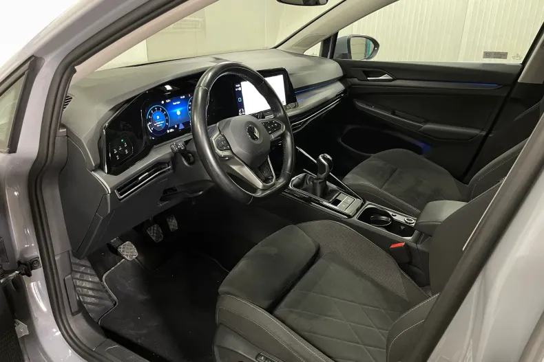 Volkswagen Golf din 2023 cu 136.255 km - oferta VOL255683 - foto 5