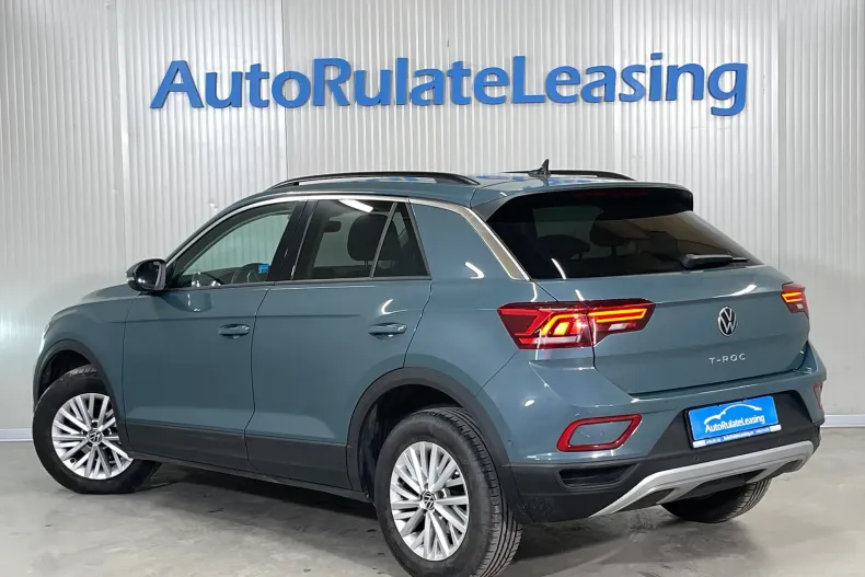 Volkswagen T-Roc din 2023 cu 40.150 km - oferta VOL255684 - foto 4