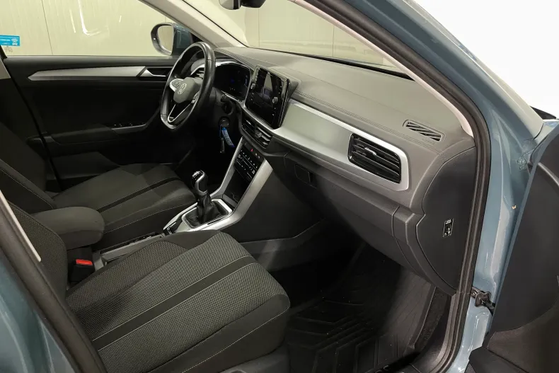 Volkswagen T-Roc din 2023 cu 40.150 km - oferta VOL255684 - foto 9