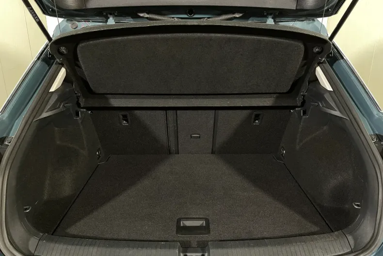 Volkswagen T-Roc din 2023 cu 40.150 km - oferta VOL255684 - foto 12