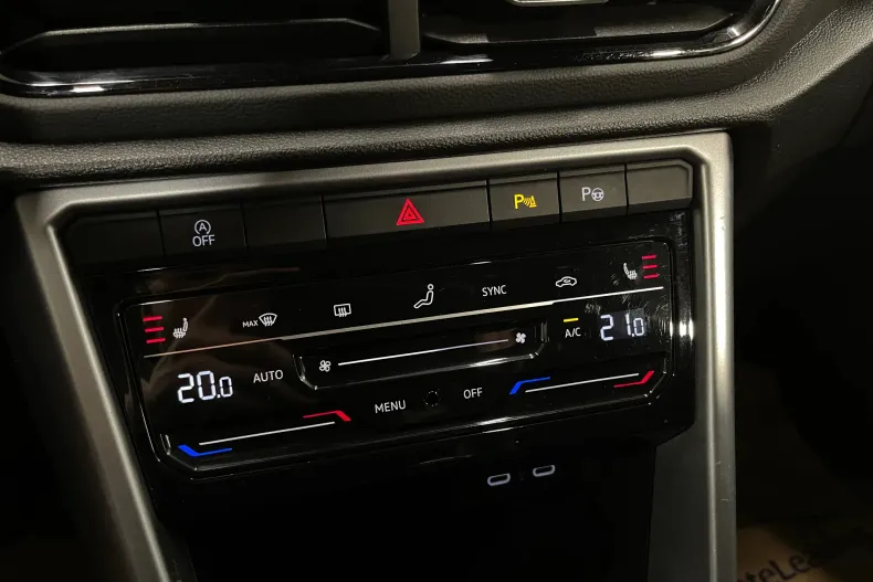 Volkswagen T-Roc din 2023 cu 40.150 km - oferta VOL255684 - foto 18