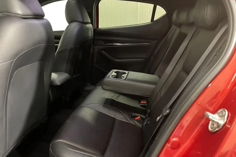 Mazda 3 din 2021 cu 148.198 km - oferta MAZ255685 - foto 11
