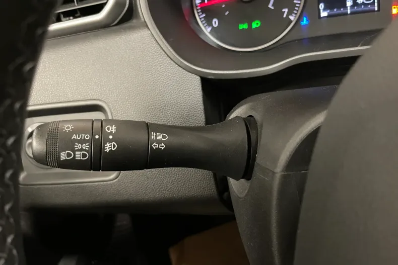 Dacia Duster din 2023 cu 119.756 km - oferta DAC255692 - foto 21