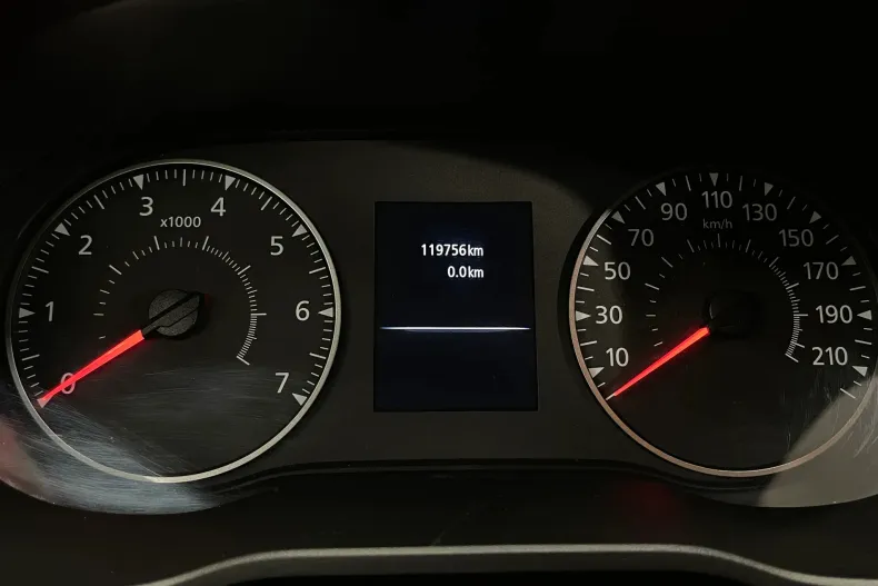 Dacia Duster din 2023 cu 119.756 km - oferta DAC255692 - foto 23