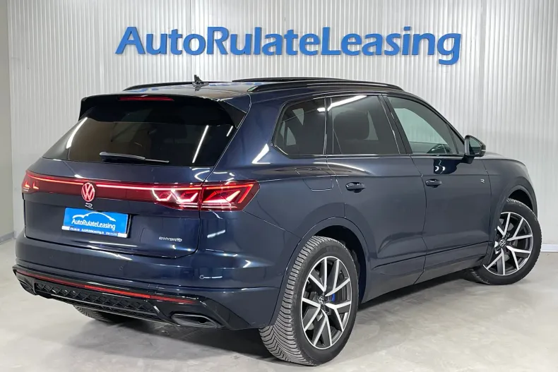 Volkswagen Touareg din 2024 cu 150.271 km - oferta VOL255694 - foto 3