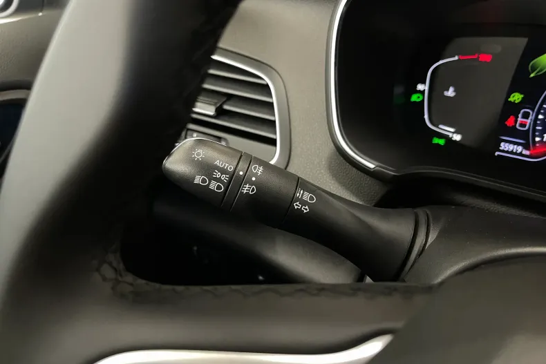 Renault Megane din 2023 cu 55.919 km - oferta REN255698 - foto 19