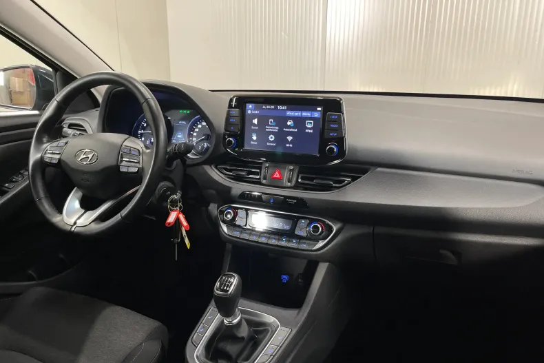 Hyundai i30 din 2023 cu 43.219 km - oferta HYU255699 - foto 8