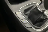 Hyundai i30 din 2023 cu 43.219 km - oferta HYU255699 - foto 16