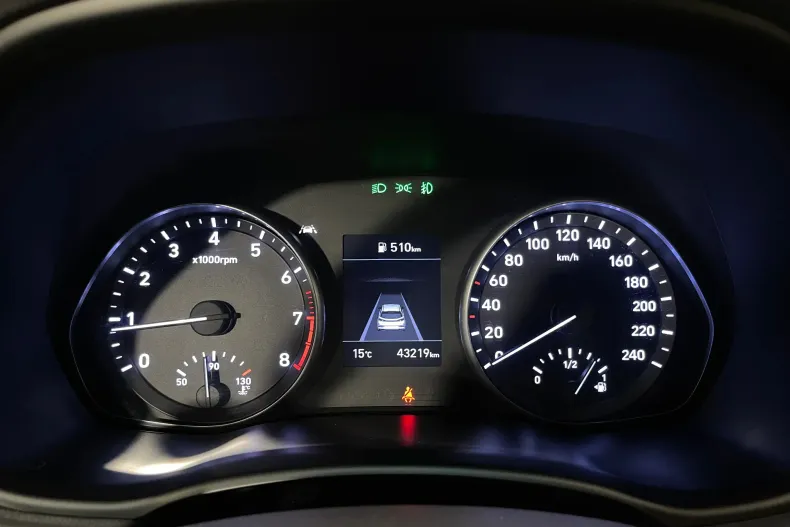 Hyundai i30 din 2023 cu 43.219 km - oferta HYU255699 - foto 26