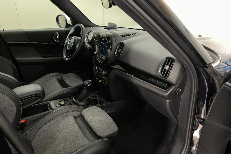 MINI Countryman din 2020 cu 69.810 km - oferta MIN255703 - foto 10