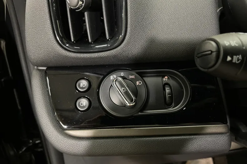 MINI Countryman din 2020 cu 69.810 km - oferta MIN255703 - foto 24