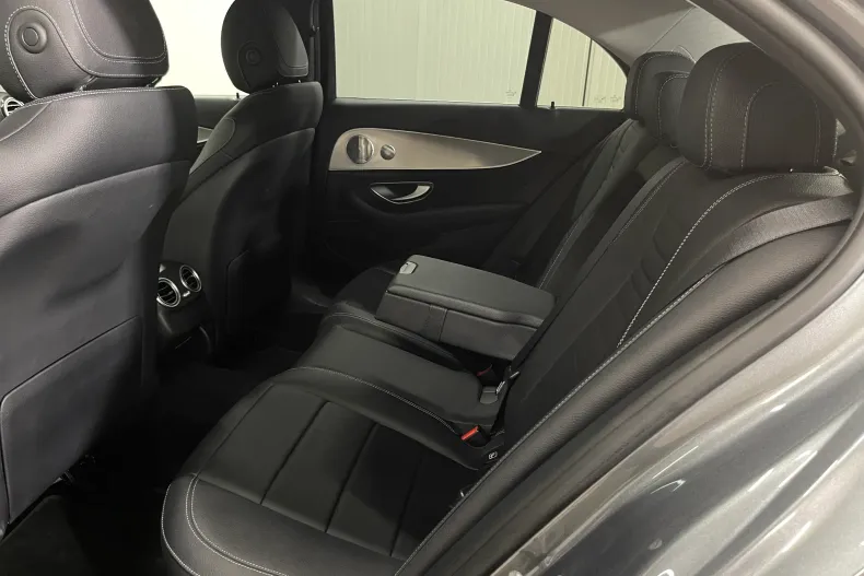 Mercedes-Benz E din 2020 cu 113.476 km - oferta MER255705 - foto 12