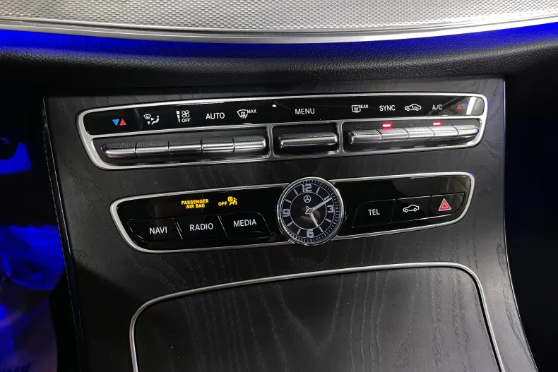 Mercedes-Benz E din 2020 cu 113.476 km - oferta MER255705 - foto 21