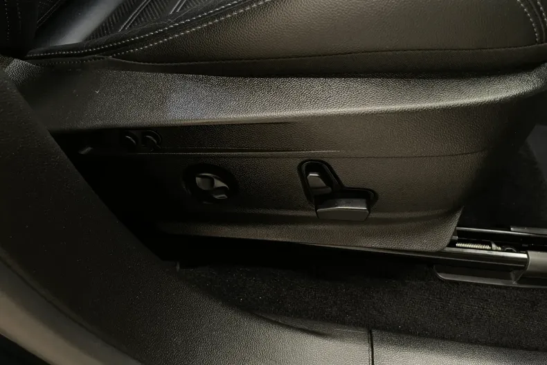 Alfa Romeo Stelvio din 2022 cu 126.393 km - oferta ALF255709 - foto 25