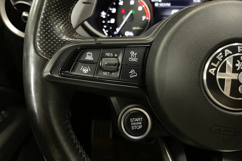 Alfa Romeo Stelvio din 2022 cu 126.393 km - oferta ALF255709 - foto 28