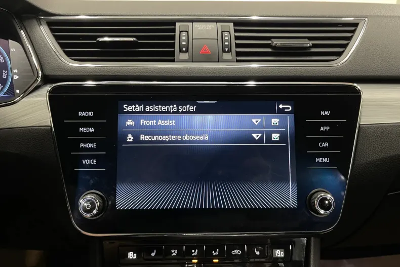 Skoda Superb din 2023 cu 22.435 km - oferta SKO255710 - foto 17