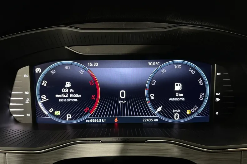 Skoda Superb din 2023 cu 22.435 km - oferta SKO255710 - foto 24