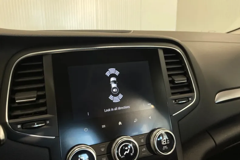 Renault Megane din 2021 cu 31.223 km - oferta REN255711 - foto 17