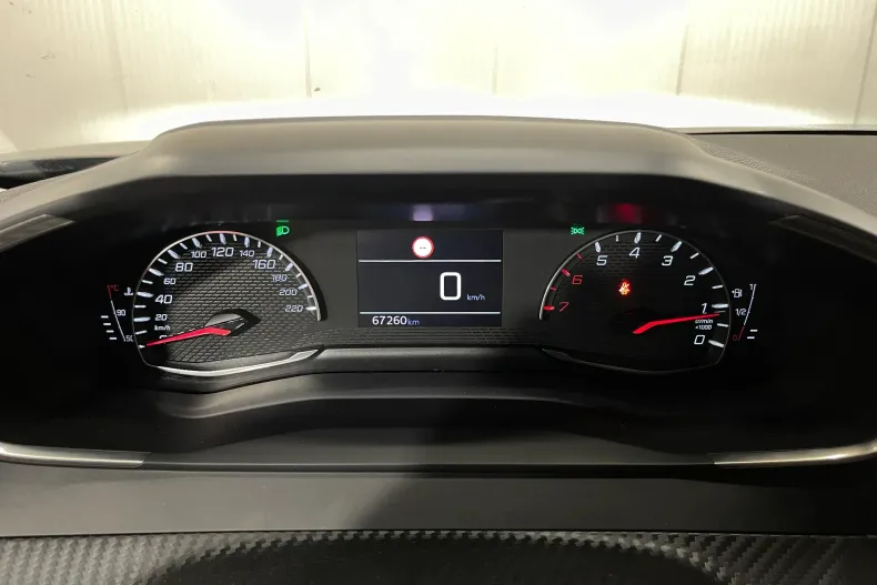 Peugeot 2008 din 2021 cu 67.260 km - oferta PEU255712 - foto 29